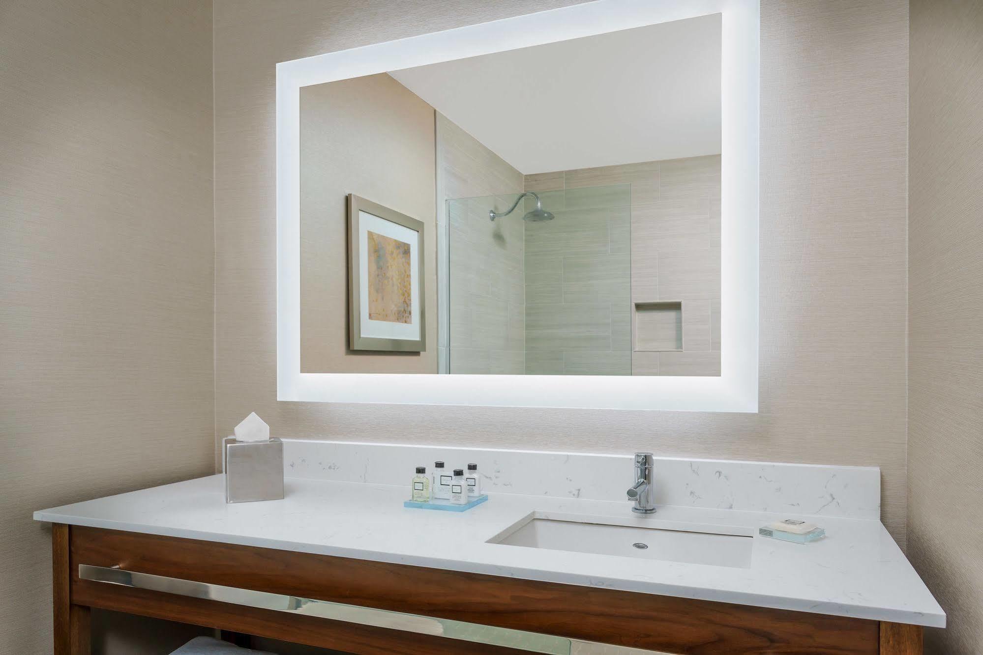 Radisson Valley Forge 4* King of Prussia
